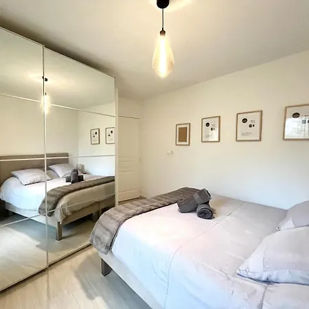 Decines Apartment Decines-Charpieu